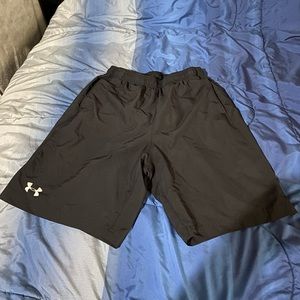 Under Armour black shorts